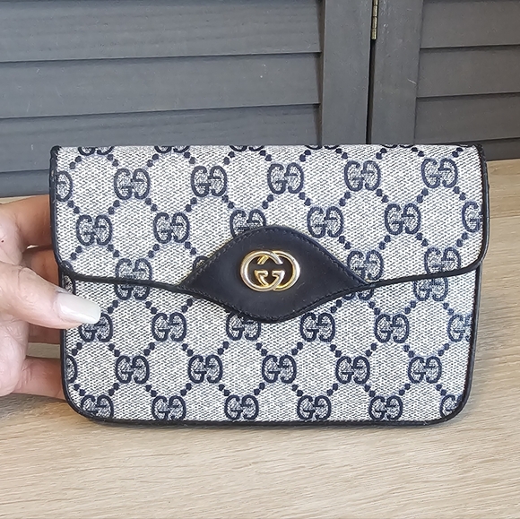 Authentic GUCCI Monogram GG Navy Blue Waist Bag or Crossbody - Picture 5 of 15
